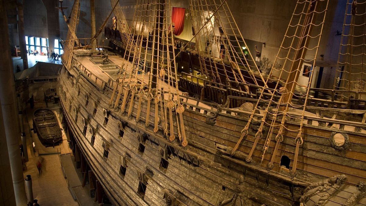 Slavná švédská válečná loď Vasa praská, muzeum chystá výměnu podpůrné konstrukce